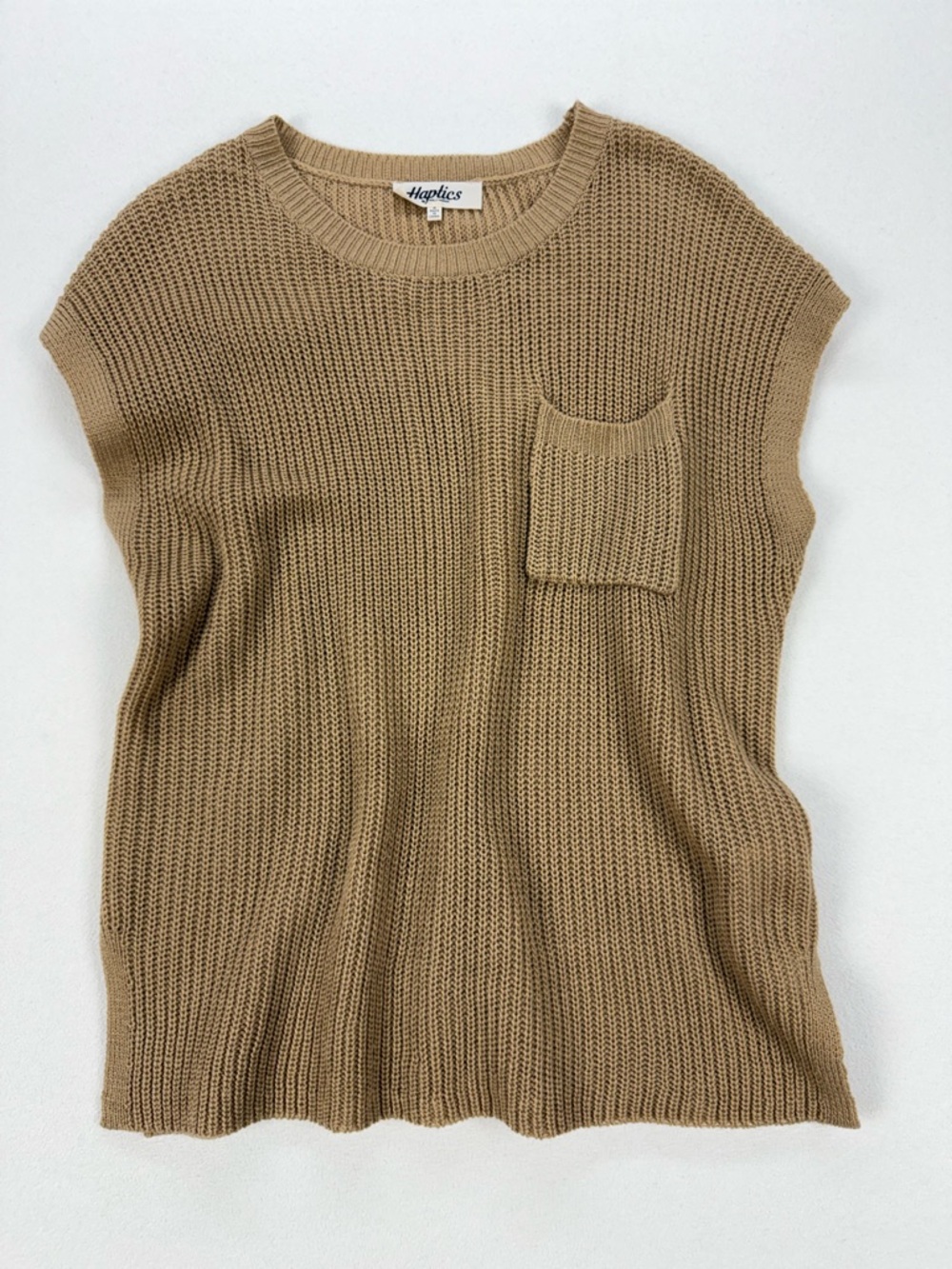 Haptics Medium Chunky Knit Top Lagenlook Oversized Boxy Pocket Beige Minimalist